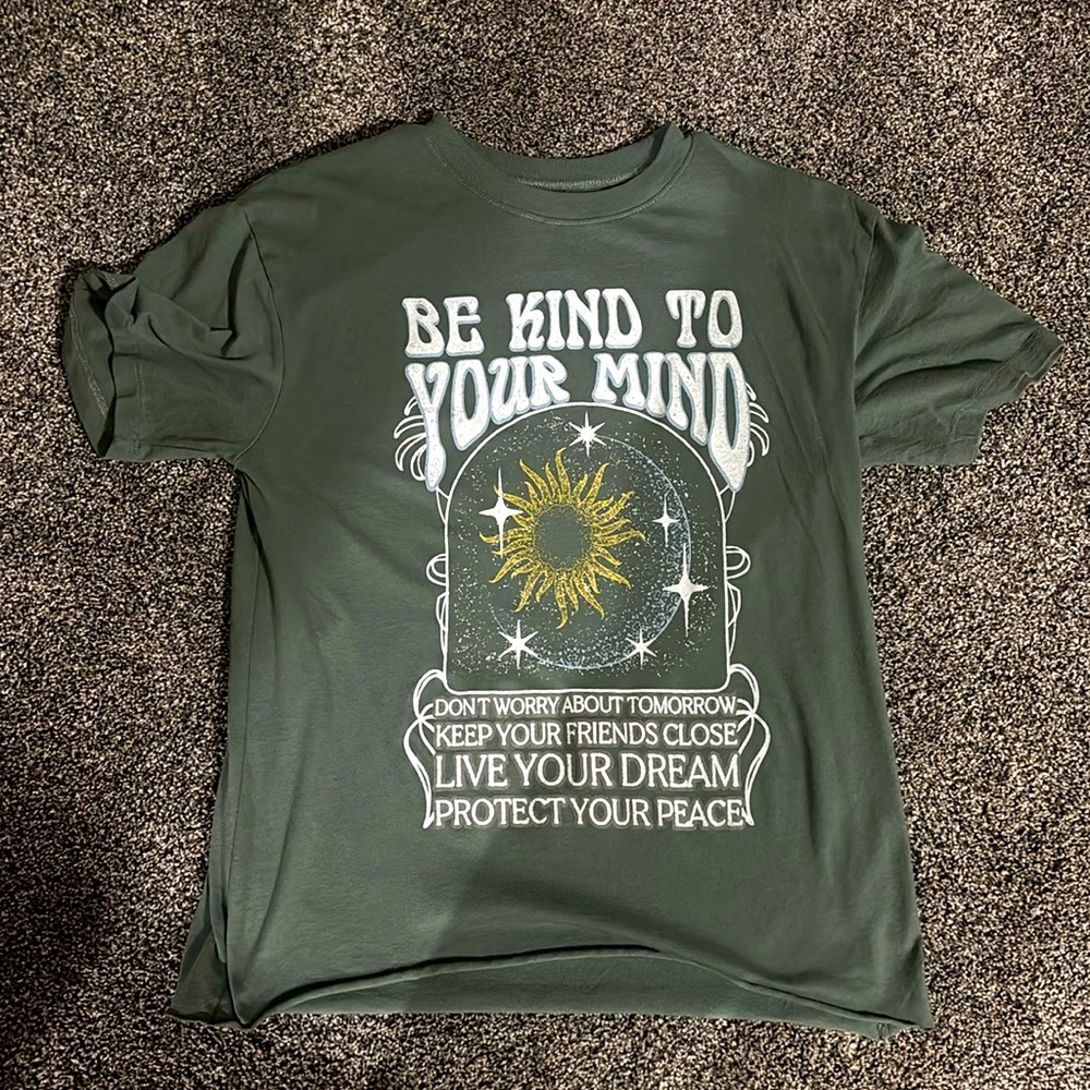 T-Shirt
Worn Once 
AWAKE